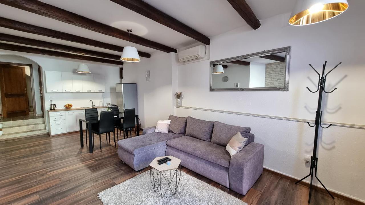 Апартаменты Apartman Ivo Новиград Экстерьер фото